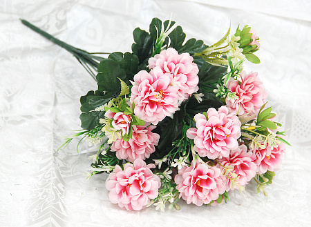 Б1858 георгин мелк