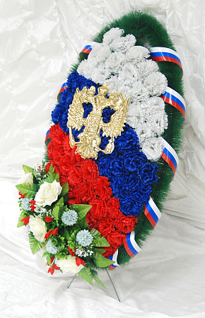 8-2 венок военный