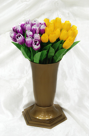 Тюльпан пластик