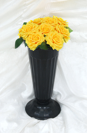 Роза цветная